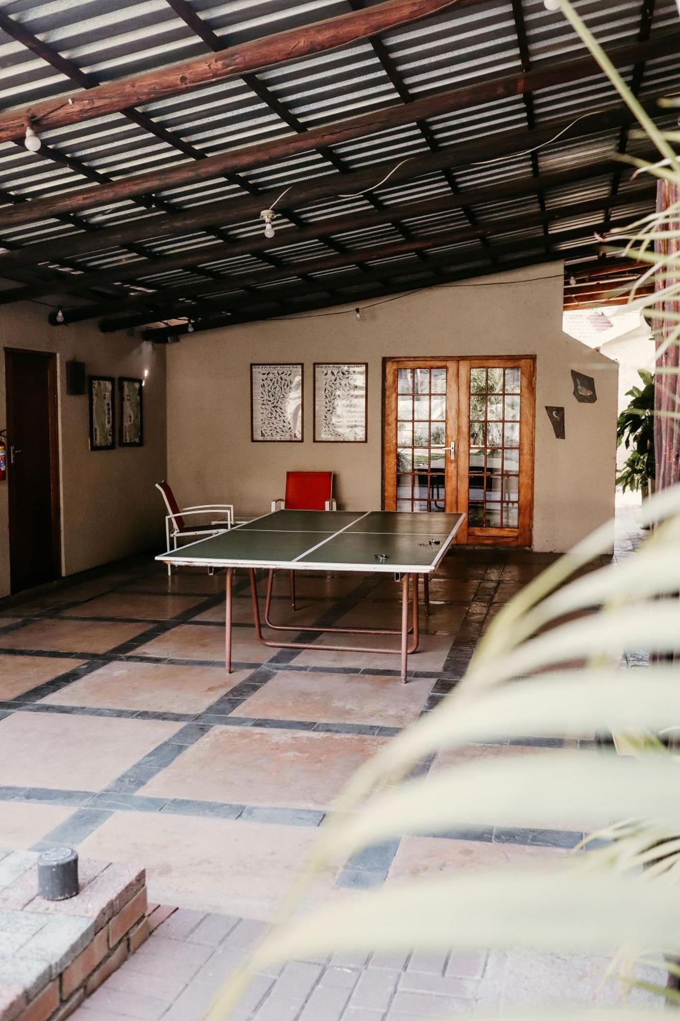A Traveller'S Palm Hotel Phalaborwa Exterior photo